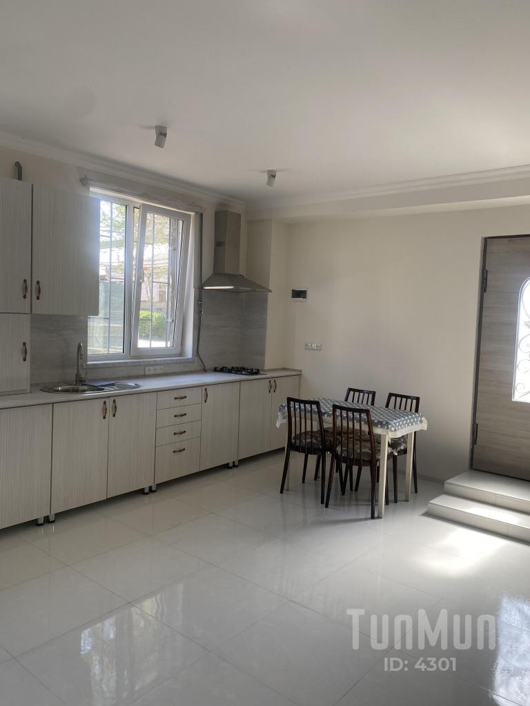 2 комн. кв., 50 m², Ереван, улица Рафаэла Патканяна, 20 - взять в аренду на  TunMun